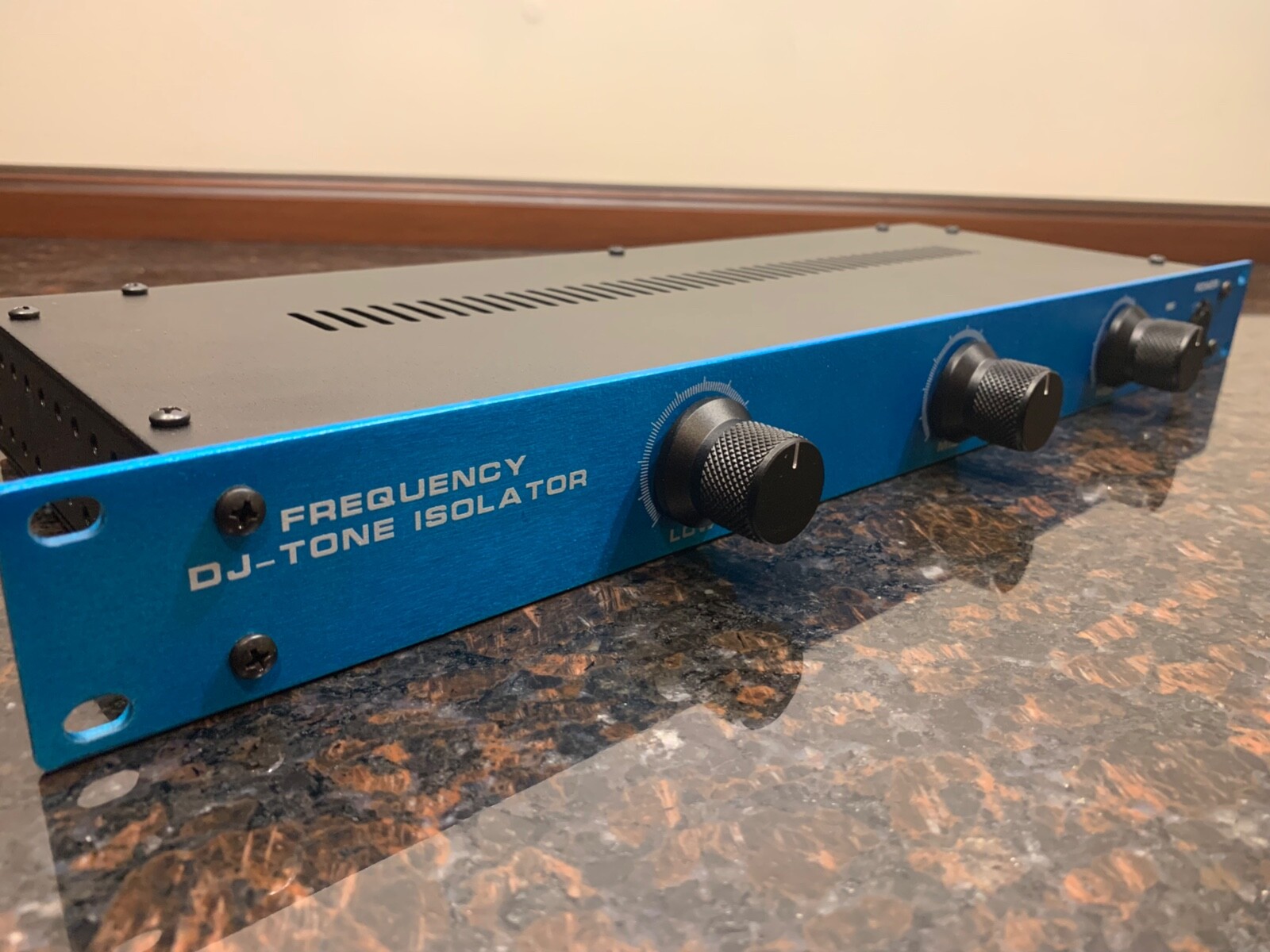 NEW BLUE 3 BAND STEREO FREQUENCY DJ TONE ISOLATOR