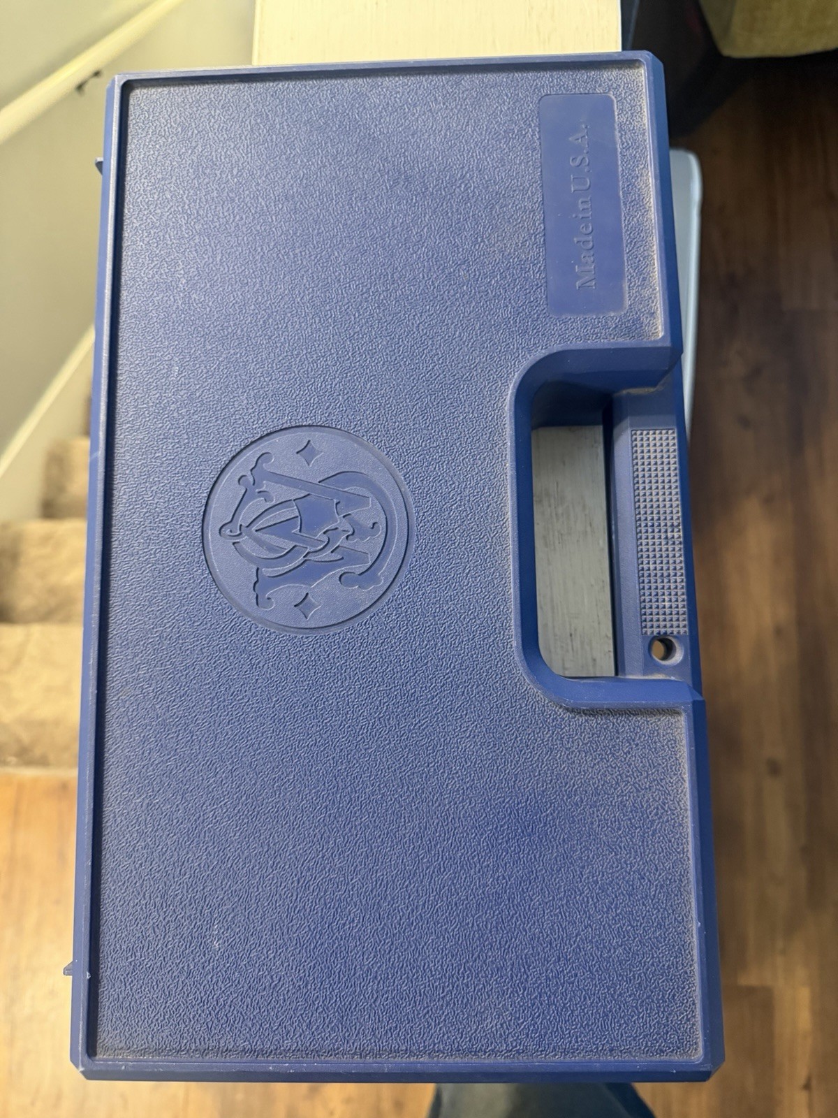Smith and Wesson Model 629 Classic .44  Revolver 6.5” Factory OEM Blue Hard Case