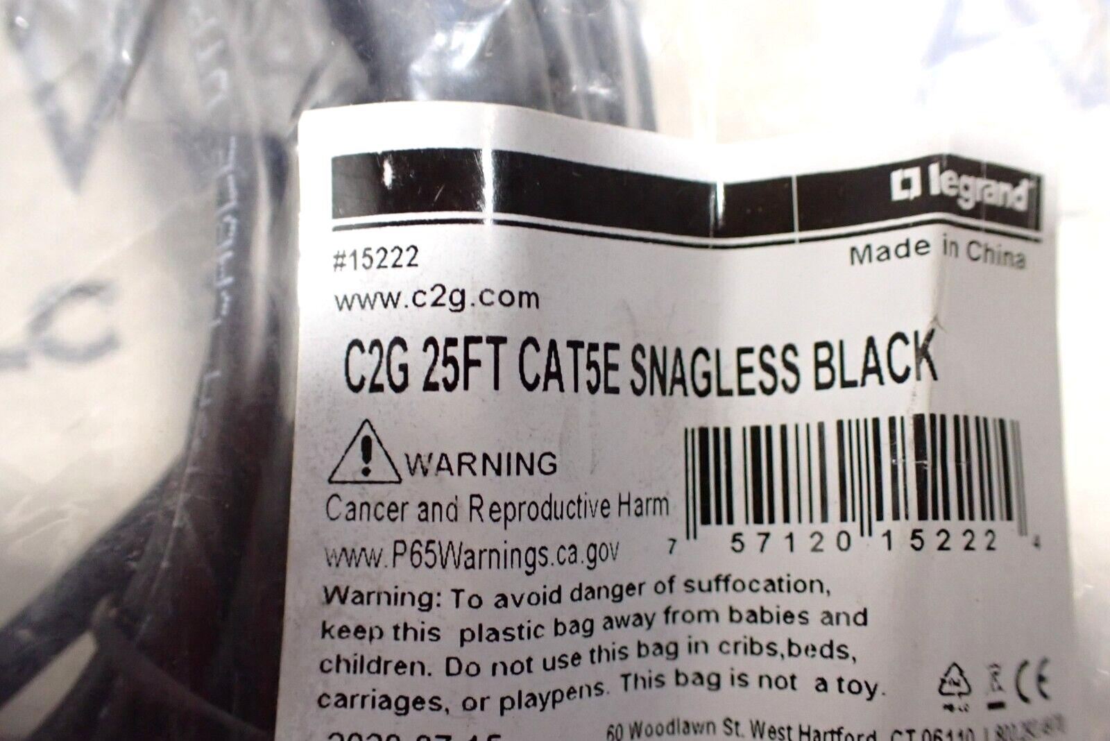 New Legrand C2G 15222 25FT CAT5E Snagless Black Unshielded Ethernet Patch Cable