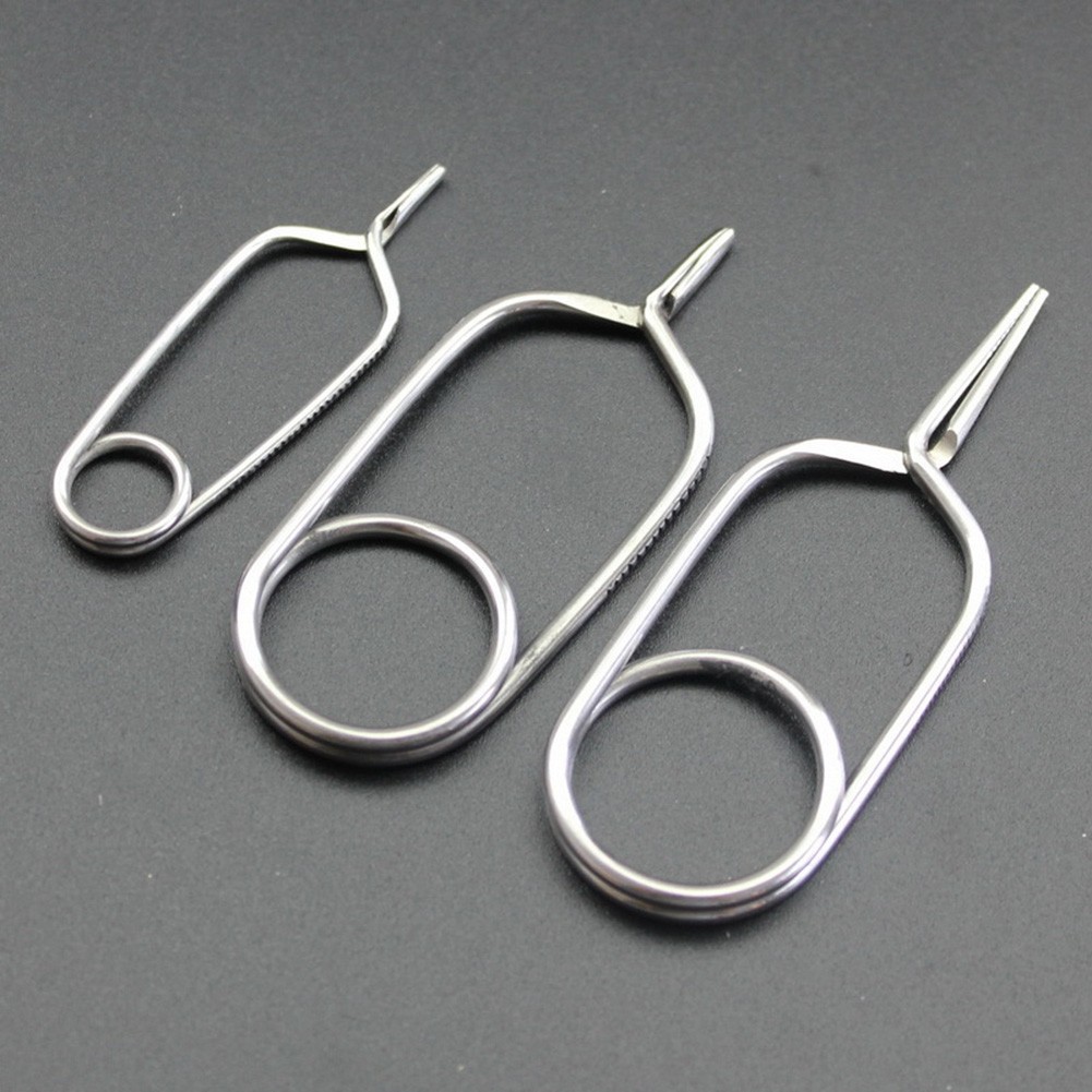 Feather Material Pliers with Comfortable Handle and Rustproof Construction