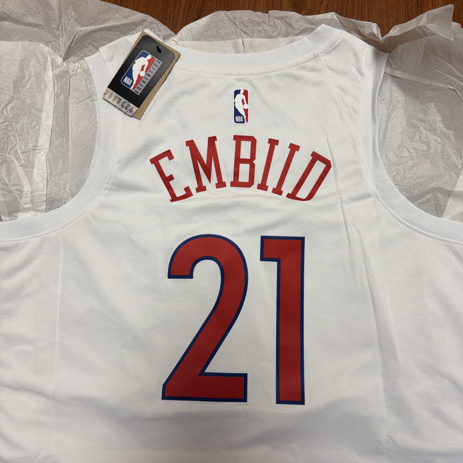 Joel Embiid Philadelphia 76ers Sz L Nike 2022/23 Swingman Jersey City Edition