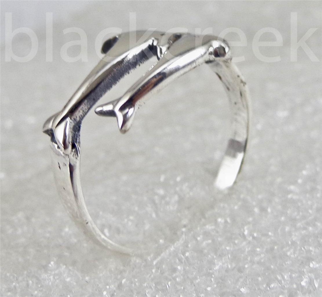 925 Sterling Silver ~ Two Dolphins ~ Adjustable ~ Toe Ring
