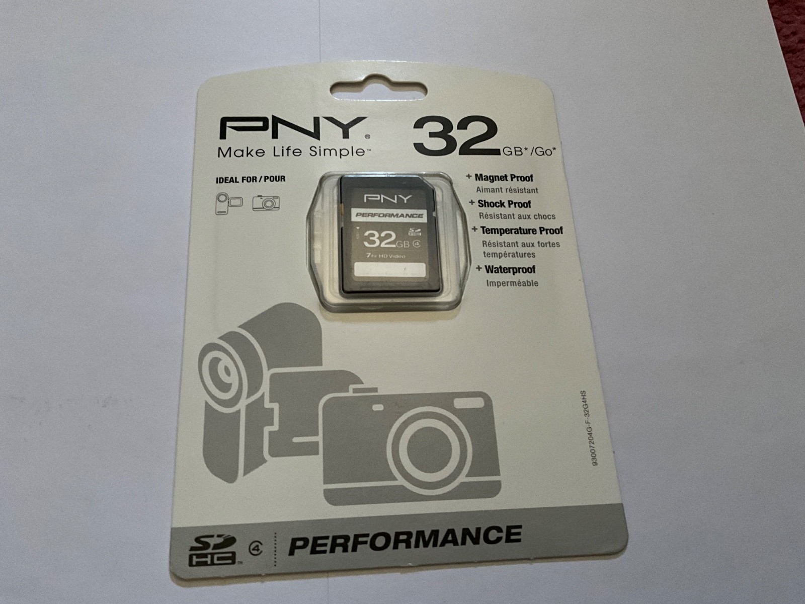 1pcs  32gb  PNY SDHC UHS-I Card 32GB for Canon & Kodak NIKON CAMERAS