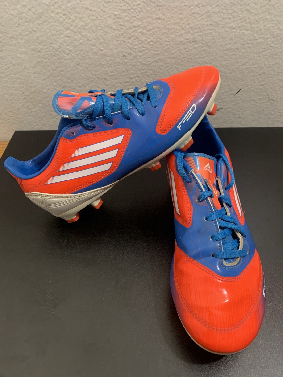 Adidas V21317 Soccer Cleats Shoes F50 Adizero Orange Blue Size 3.5
