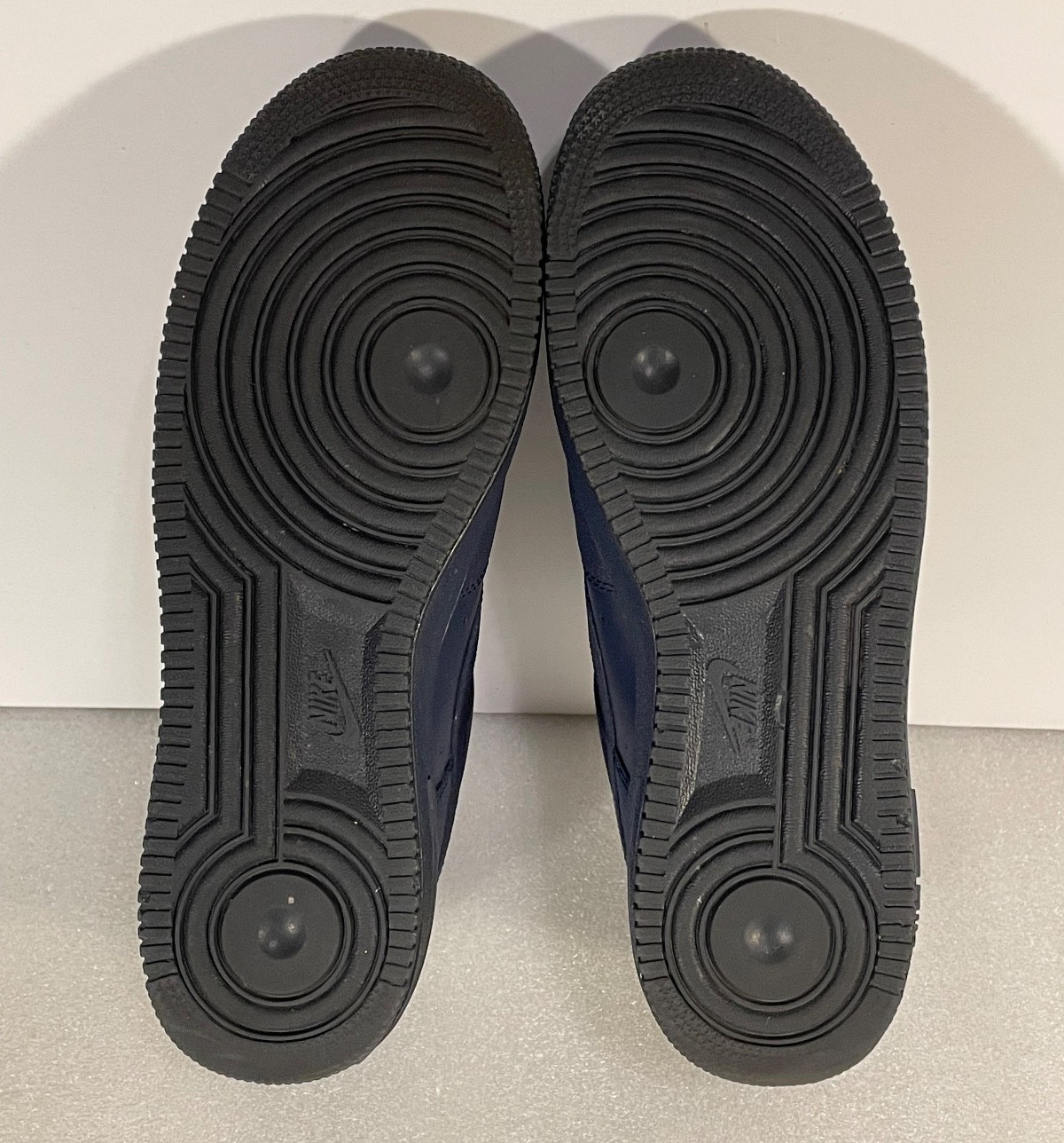 NIKE MENS SIZE 10.5 AIR FORCE 1 '07 LOW SNEAKERS TECH TUFF NAVY BLUE 315122-405