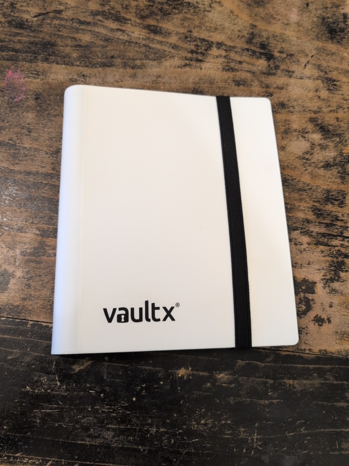 Vault X 4 Pocket Trading Card Strap Binder, 160 cards, Side-Loading (White)