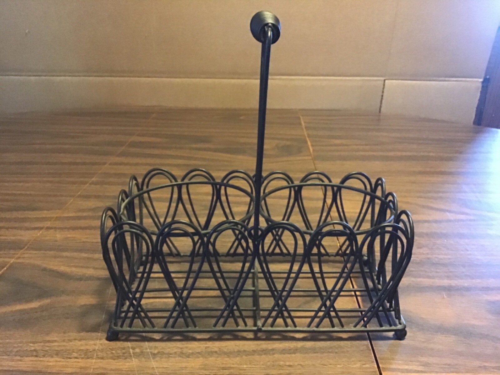 Vintage Small Metal Wire Rectangular Basket W/ Handle Bottles Small Pots