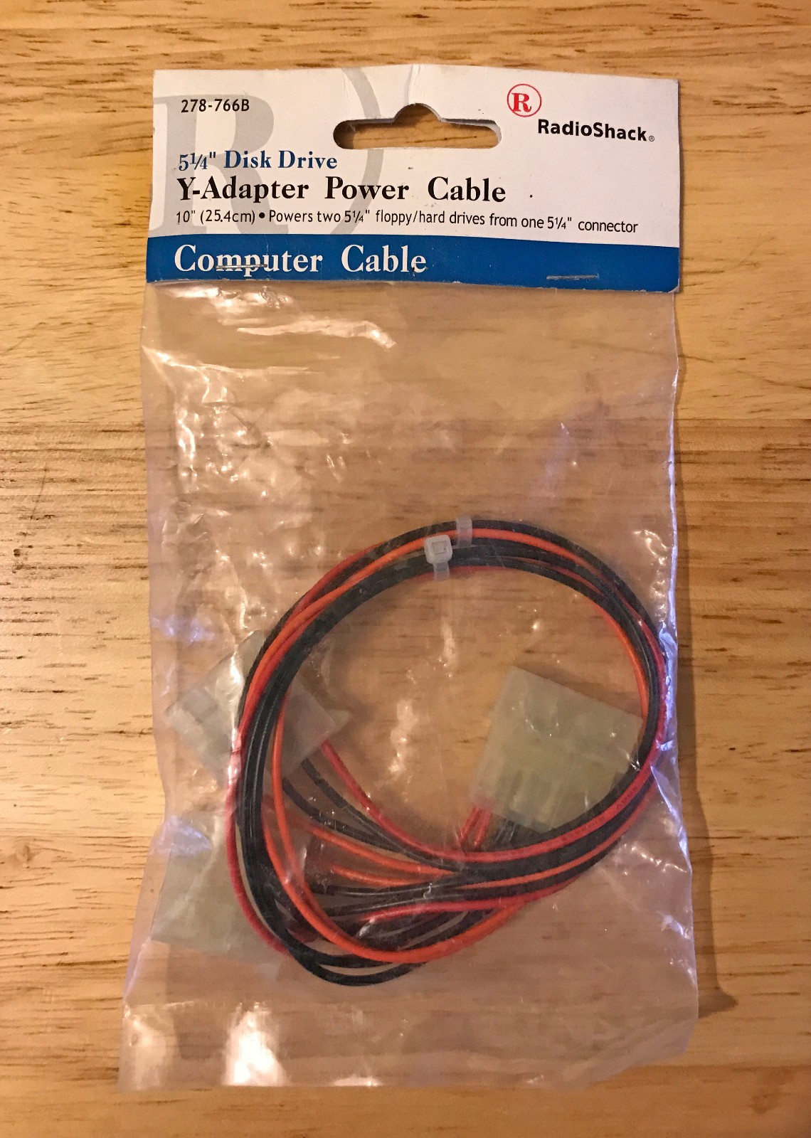 RADIO SHACK 278-766B Y-ADAPTER POWER CABLE FOR 5-1/4" DISK DRIVES -NOS