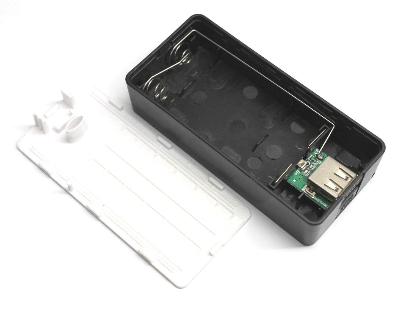 Case Cover Box for 18650 Batteries to DIY Build Portable Battery Power Bank
