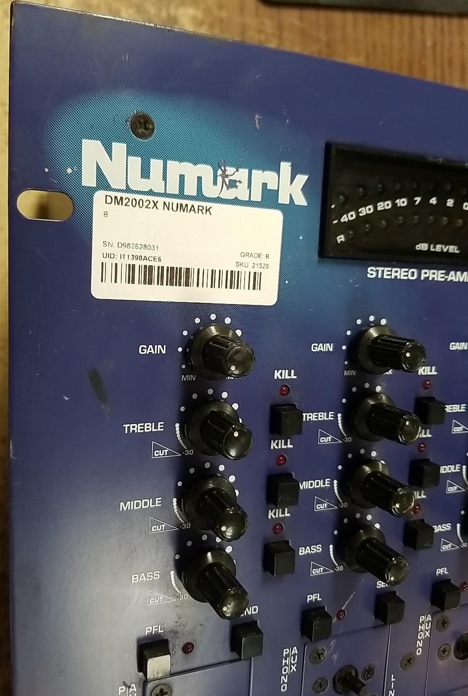 NUMARK DM 2002X Pro Master Mix DJ Mixer 3 Channels. *READ⬇️*