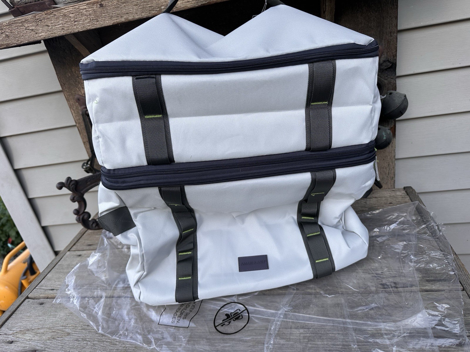 New Amari & Ash Expandable Bottom Crop Cooler Bag Tote