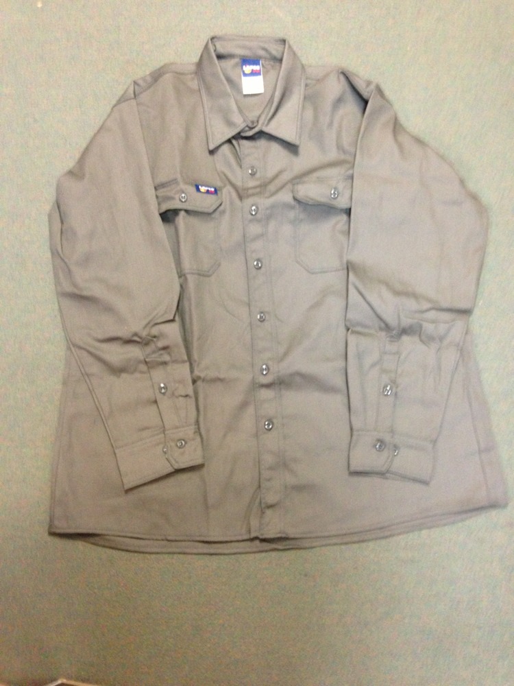 Lapco Grey Flame Retardant 7 oz welding shirt Medium