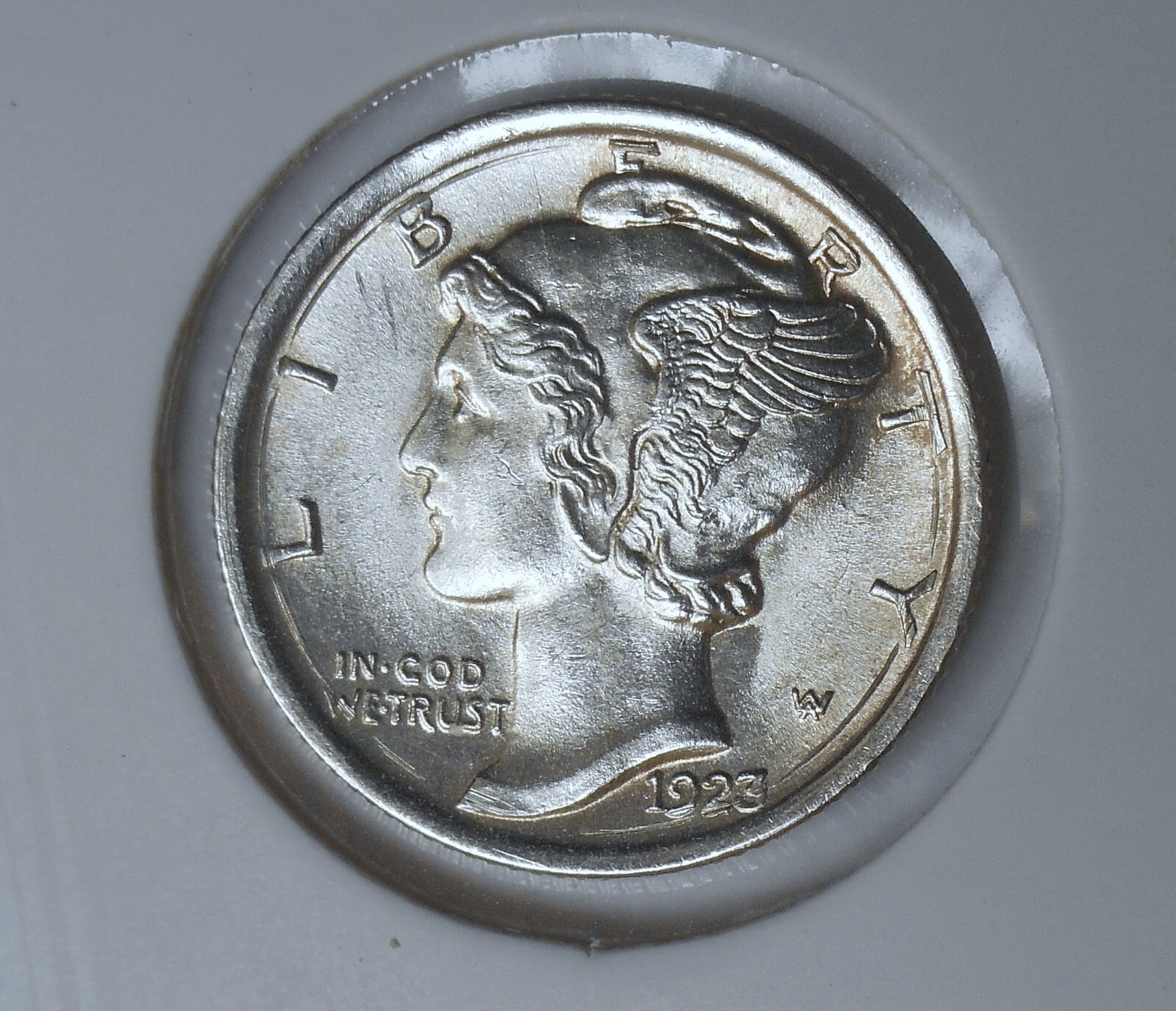 1923. Mercury Dime . Choice/Gem BU . Full Bands