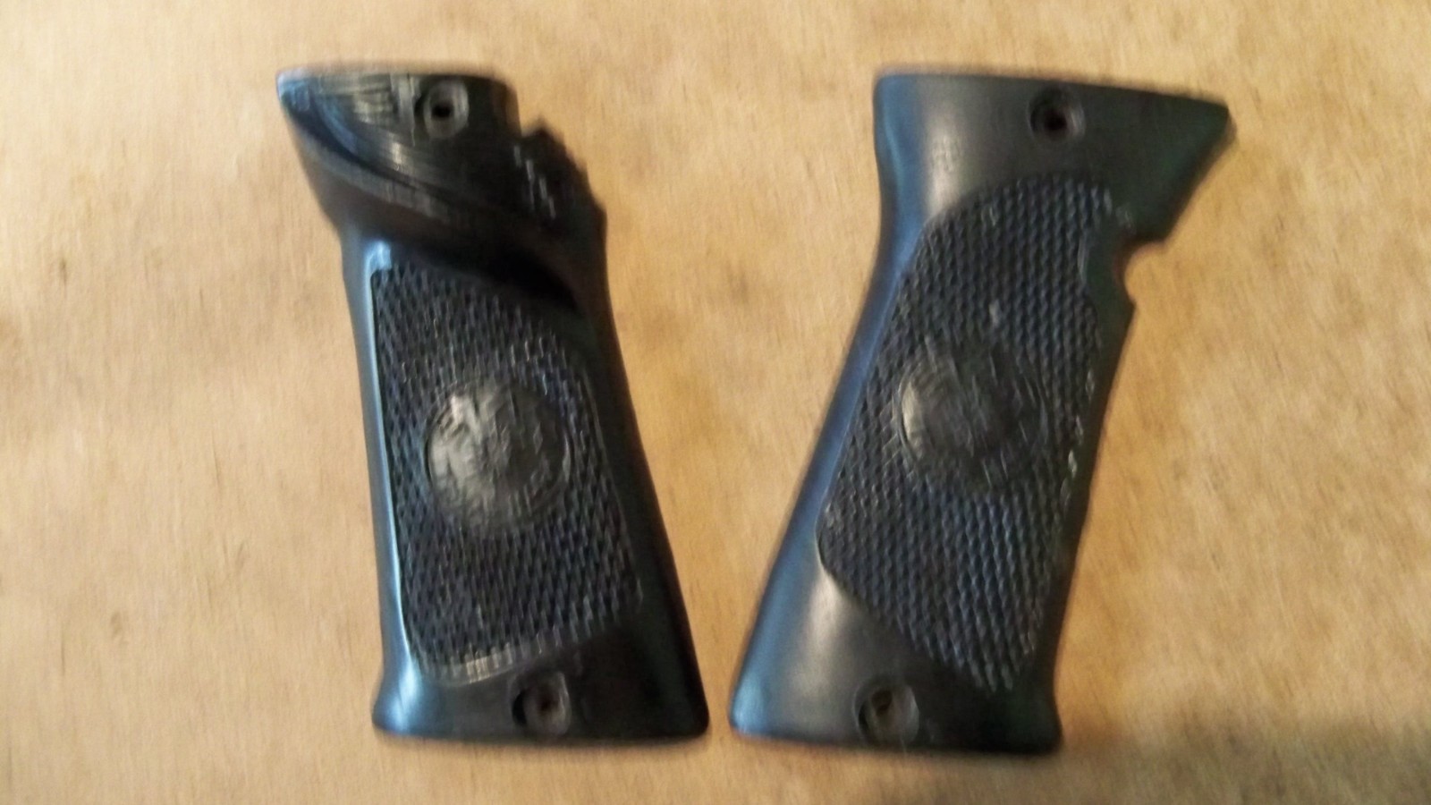 Star Pistol Parts - Grip Set