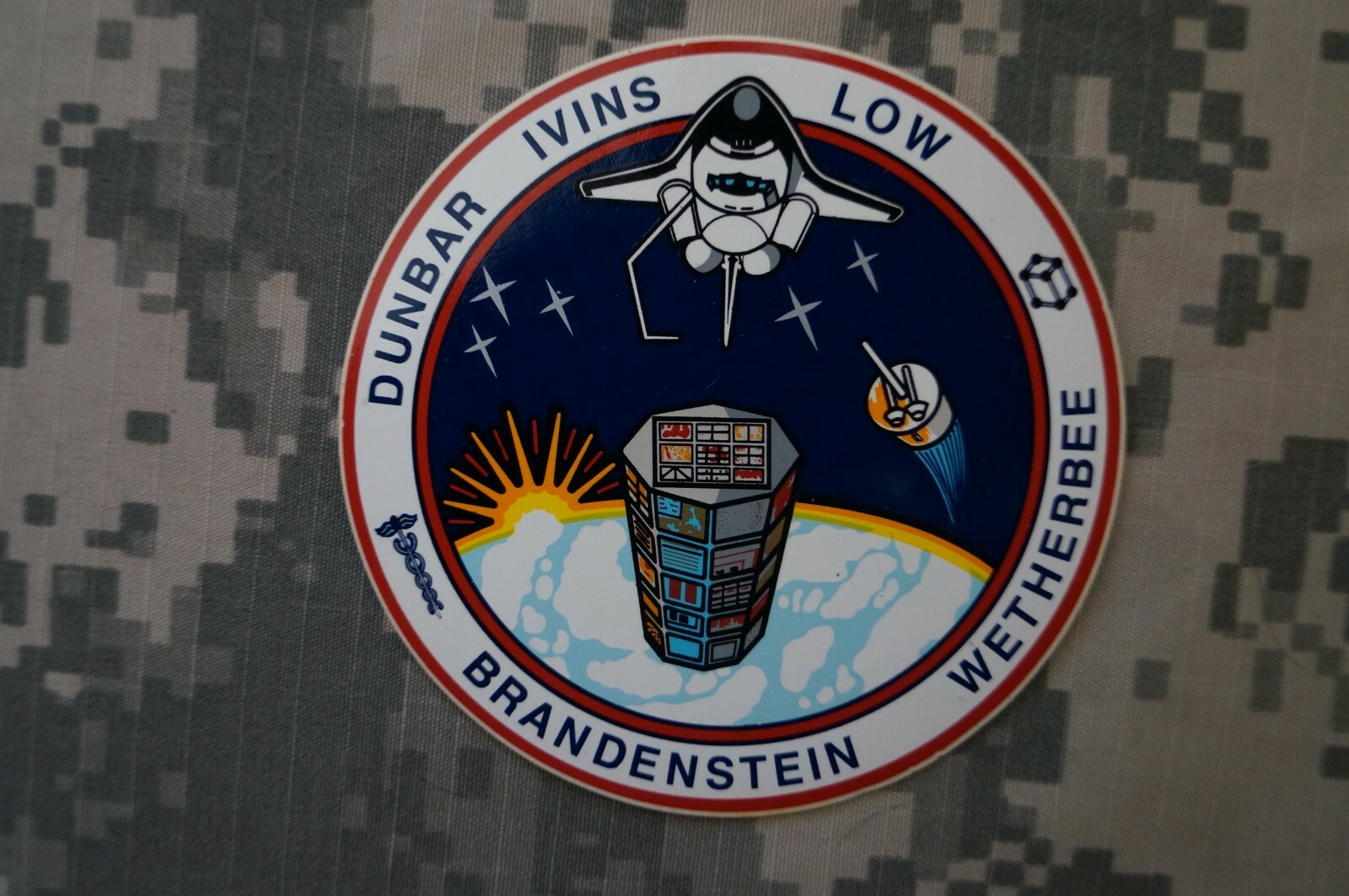NASA STS-32 Mission Decal Space Program Shuttle Columbia LDEF Long Duration Expo