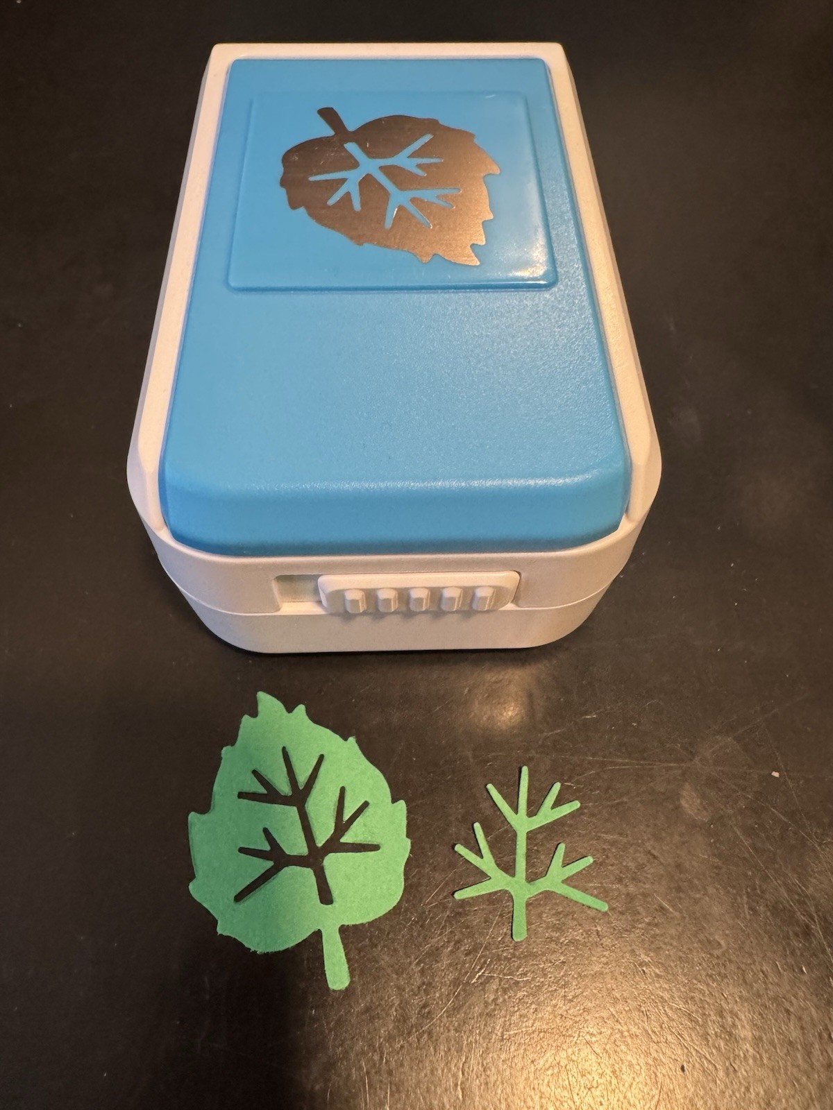 Creative Me Bodies Spring Leaf Decorative Punch