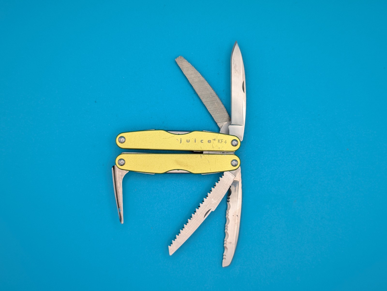 Leatherman JUICE KF4 Multi-Tool! ELECTRIC YELLOW!