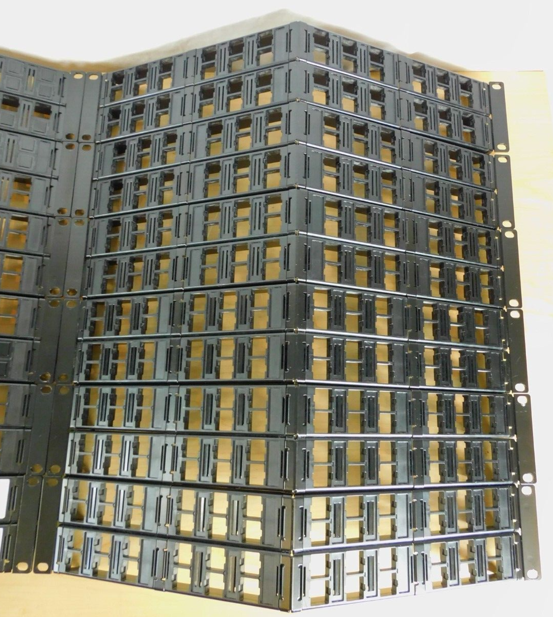 760207308 CPPA-UDDM-M-2U-48 Angled CommScope Patch Panels UNLOADED - LOT OF 12