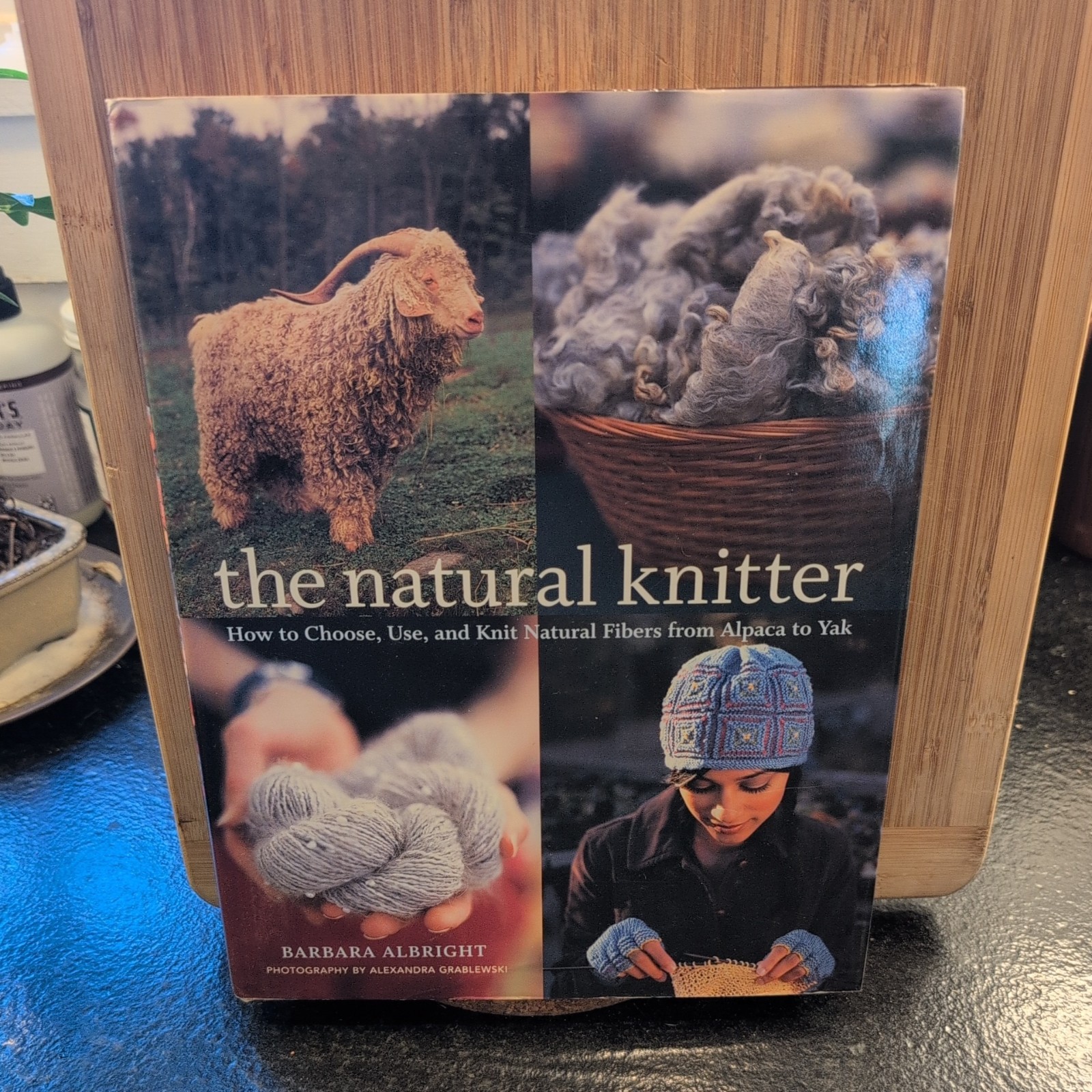 The Natural Knitter - How to Choose, Use, and Knit Natural Fibers - Hardcover