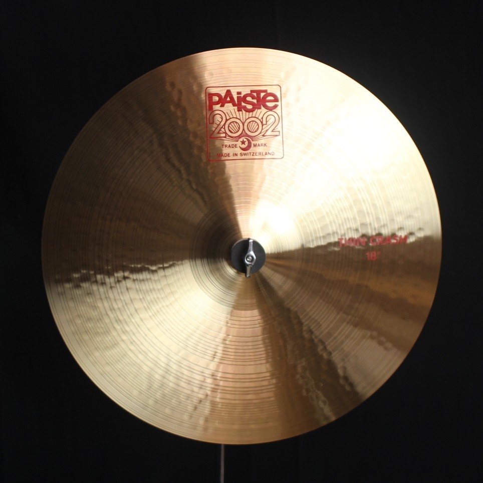 Paiste 18" 2002 Thin Crash - 1323g (video demo)