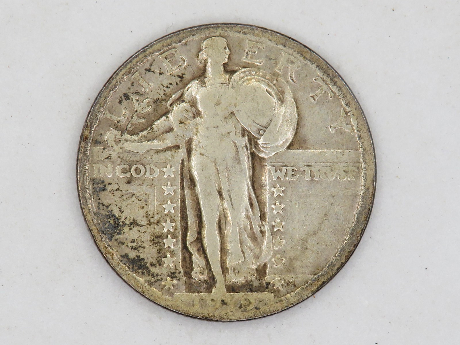 UNITED STATES 1919 STANDING LIBERTY SILVER QUARTER VF CONDITION *