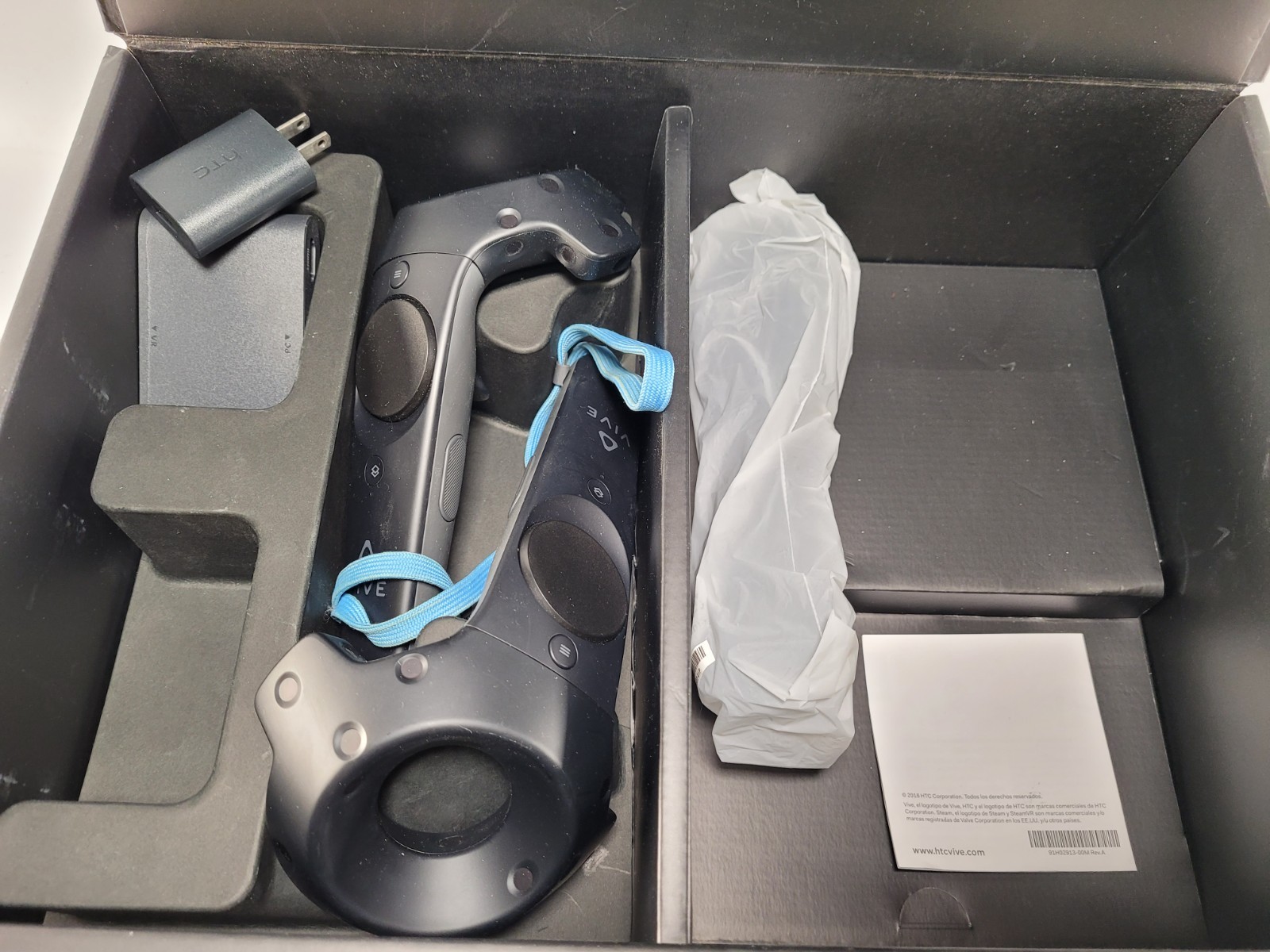 HTC Vive VR Headset Kit System Virtual Reality Complete Set