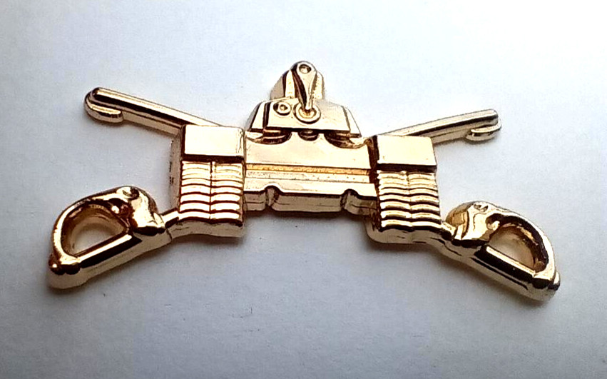 ARMORED INSIGNIA (1-1/4") US ARMY ARMOR Military Hat Pin P14141 EE