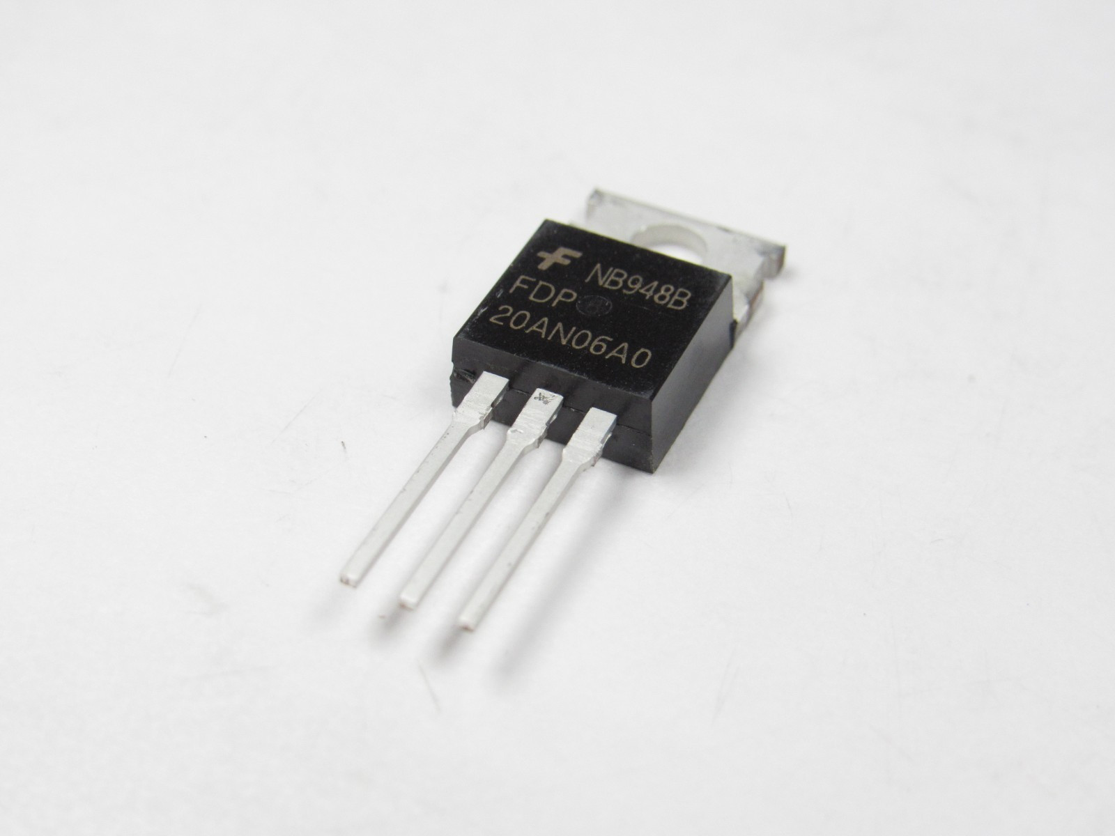 Fairchild On-Semi Transistor FDP20AN06A0 NB94B MOSFET N-CH 60V 9A/45A- LOT OF 50