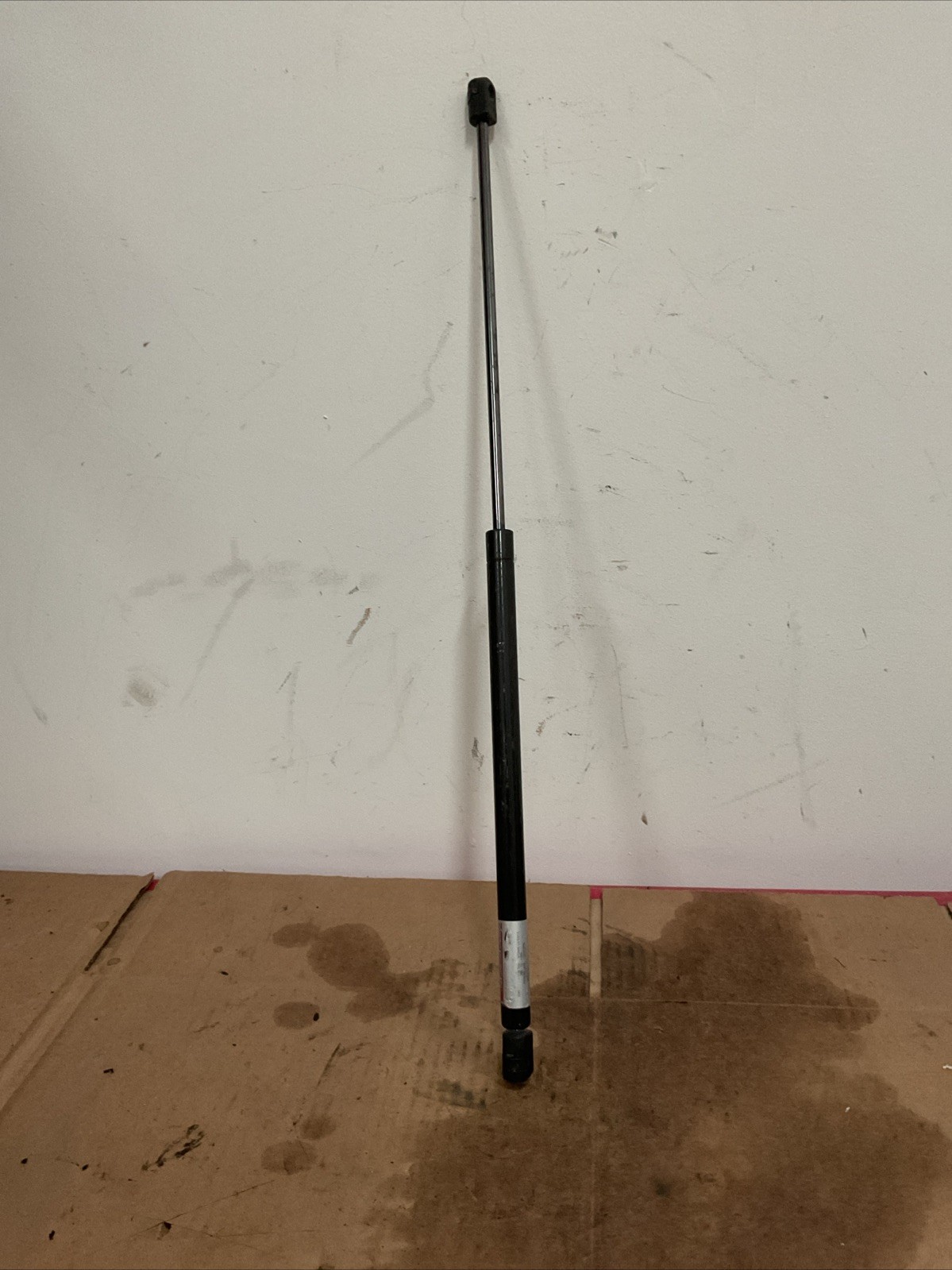 Sachs Stabilus Trunk/Hatch Lift Support #SG230005 ~ Pontiac, Cheverolet, Suzuki