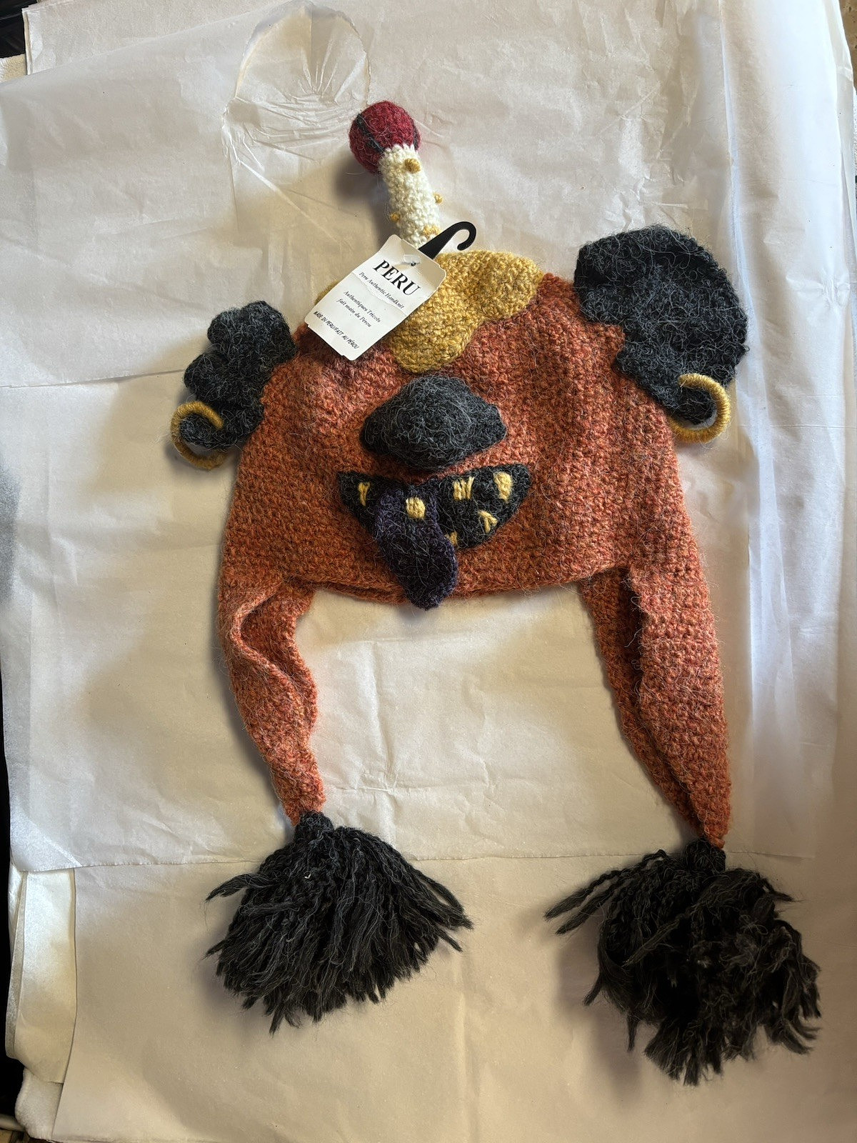 OUTSTANDING ADULT MONSTER PERUVIAN MONSTER WOOL HAT WITH EAR FLAPS & TASSELS MWT