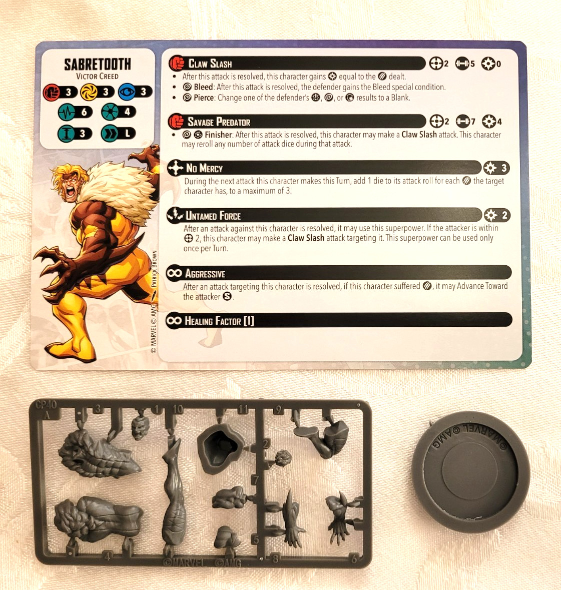 Marvel Crisis Protocol: Sabretooth model, character card, base X-Men Starter Set