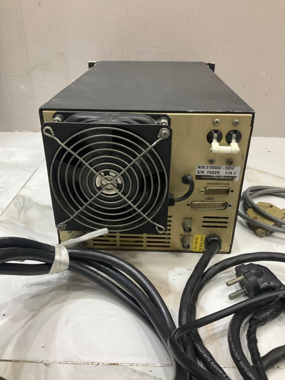 ADVANCED ENERGY 3155002-005E RFX-600 RF GENERATOR