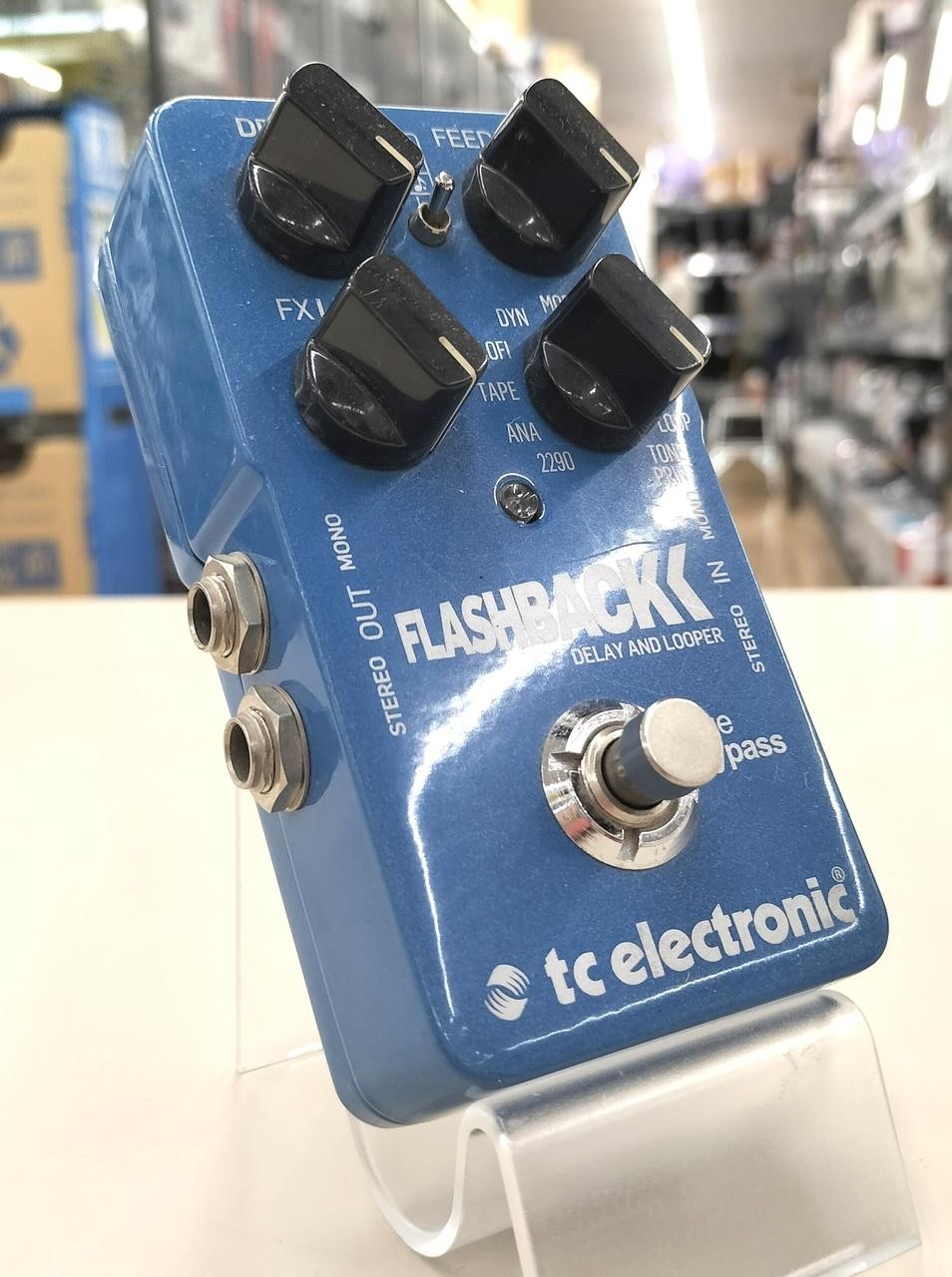 TC Electronic Flashback Delay & Looper Guitar Effects Pedal Japan Used