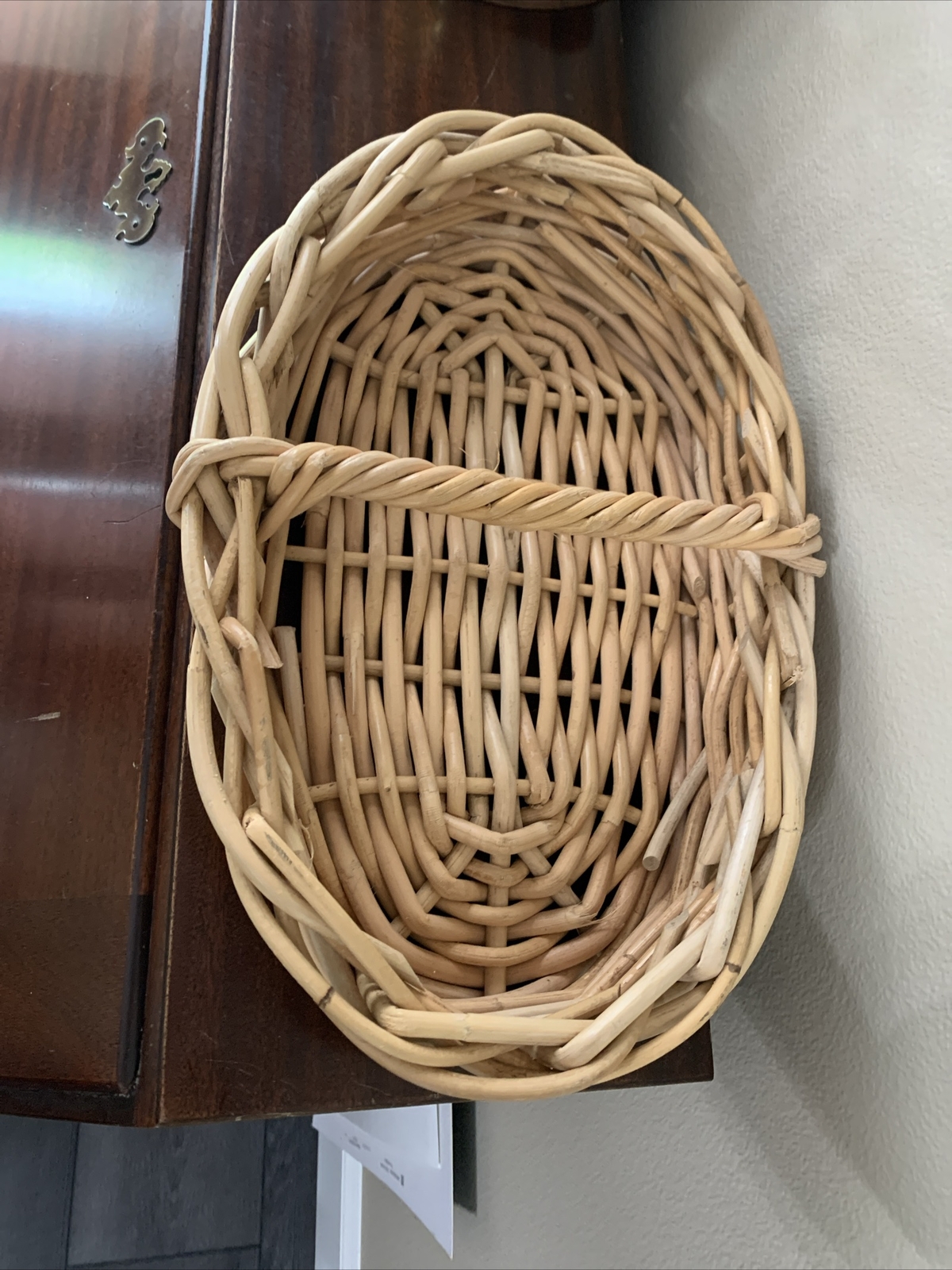 Woven Oval Basket Low Profile 16 X 11 X 3.5