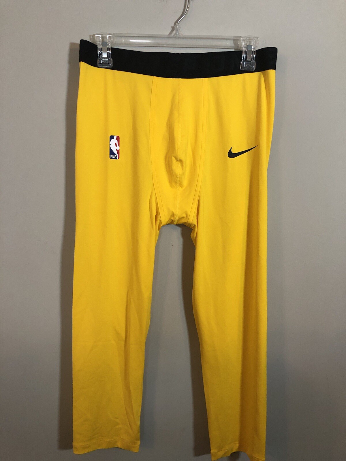 Medium Nike Pro NBA basketball COMPRESSION TIGHTS Yellow AA0751-728