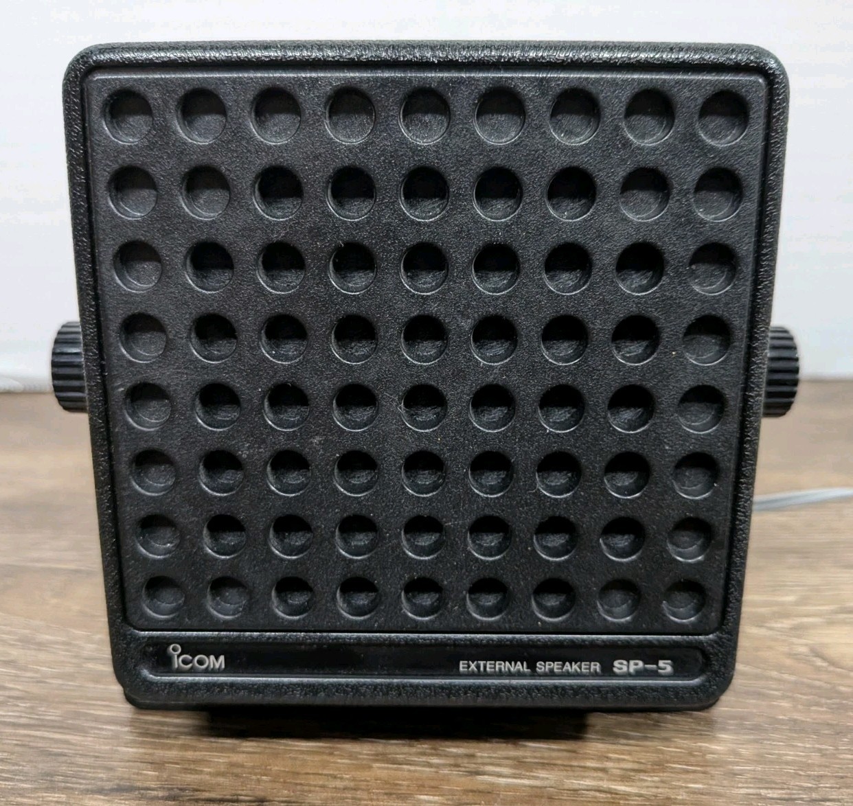 Icom IC-SP-5 External Speaker with Bracket Aux Cable Vintage - Tested