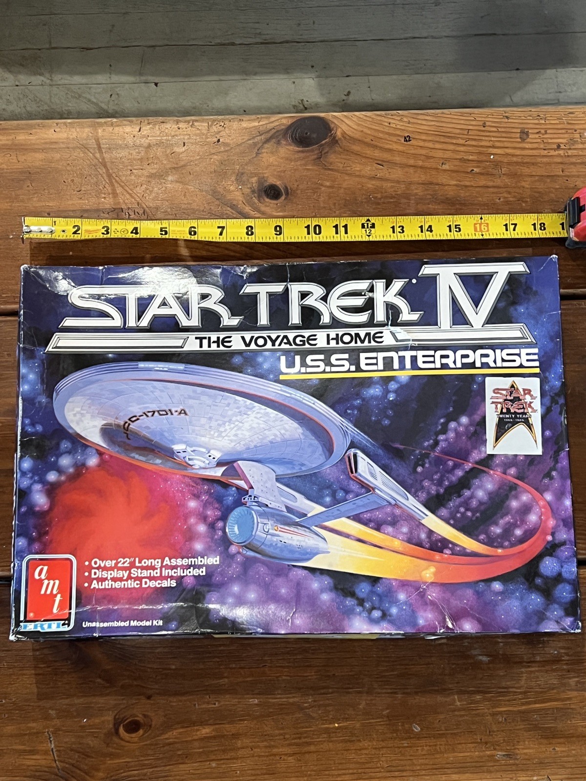 Star Trek IV The Voyage Home USS Enterprise Model Kit 6693-10DO -Sealed