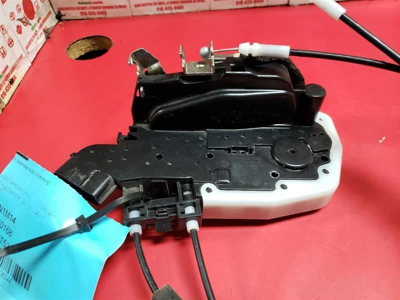 Q50 2014 Lock Actuator 106544