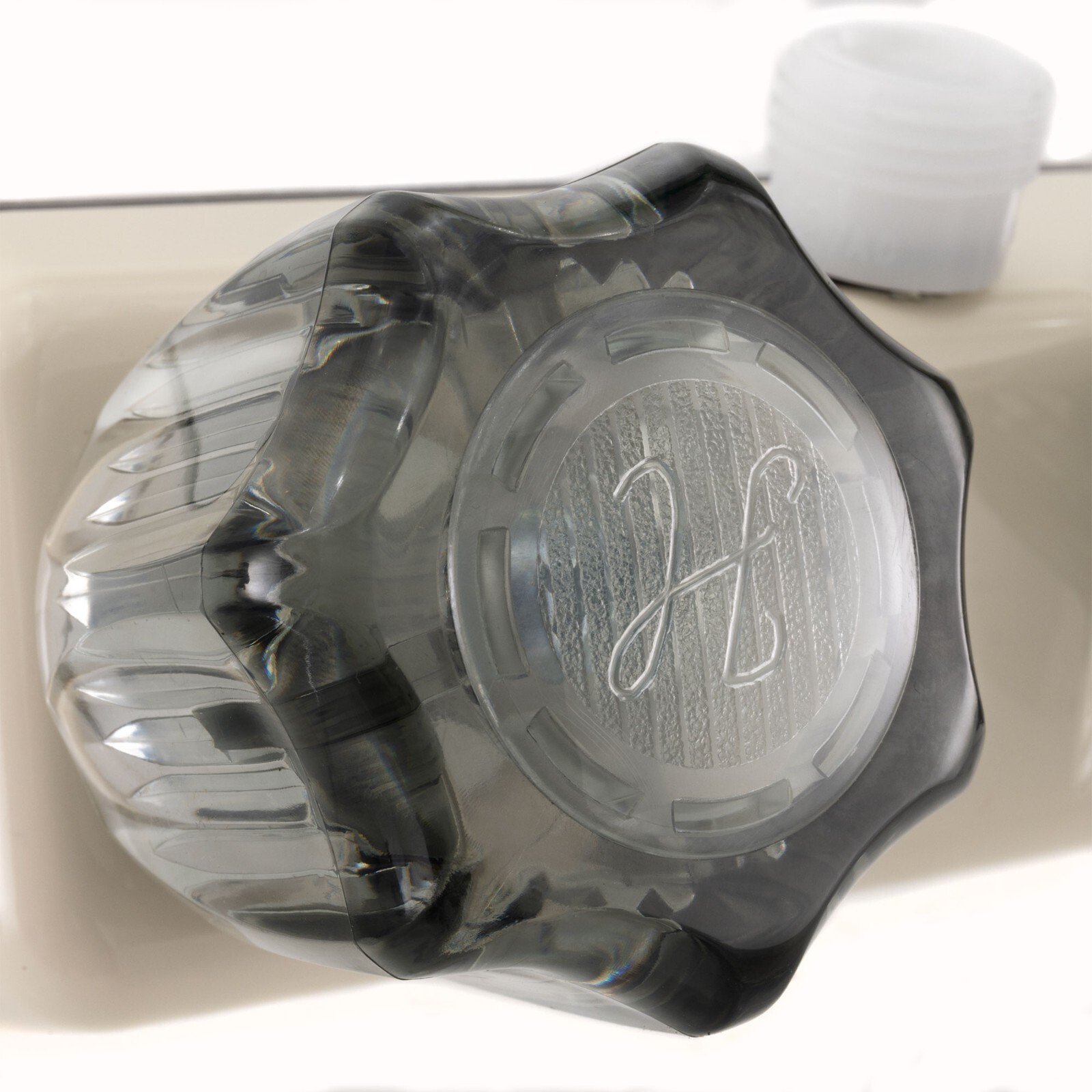 RecPro RV Shower Valve | 4 Inch Shower Diverter | Ivory with Dual Knobs