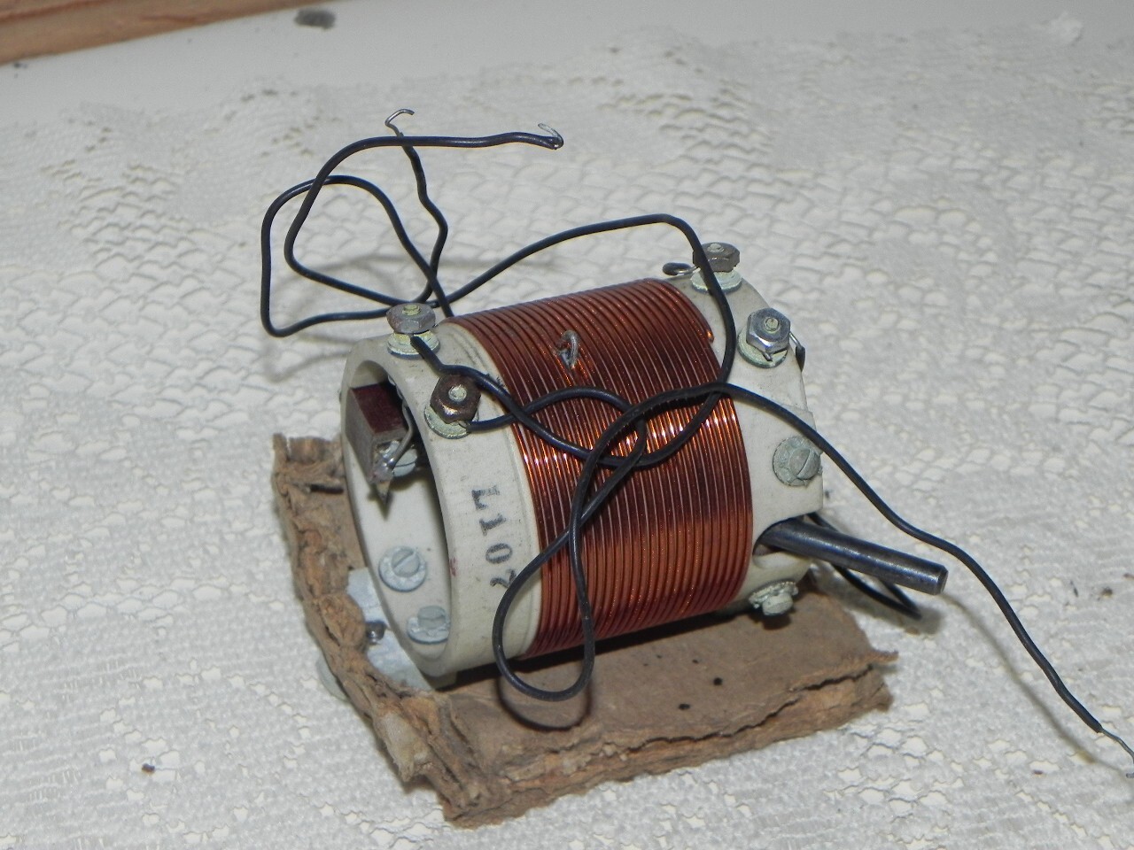 VINTAGE Ceramic Antenna TUNING COIL L-107, Ham Rodio