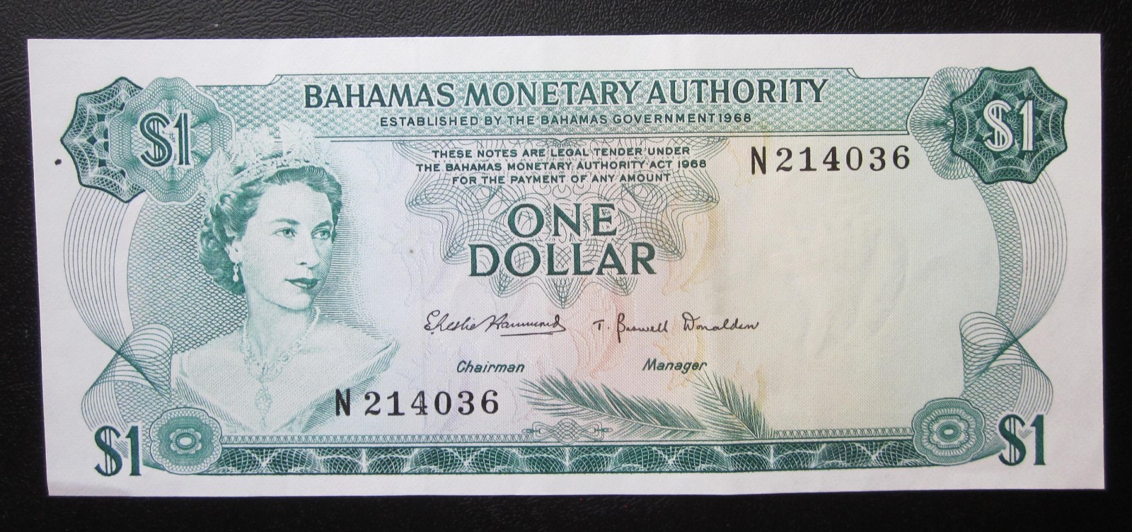 BAHAMAS $1 ONE DOLLAR 1968 BANKNOTE AUNC++ P-27a QUEEN ELIZABETH II NOTE