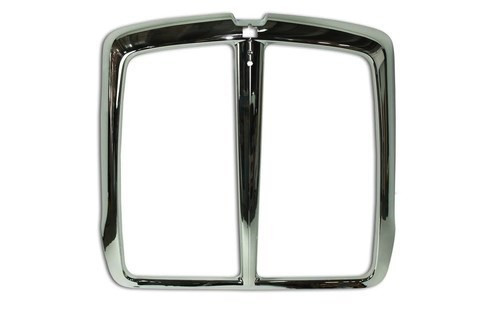 2005 & Up Kenworth T660 Grille Surround L291053100 (697-10608)