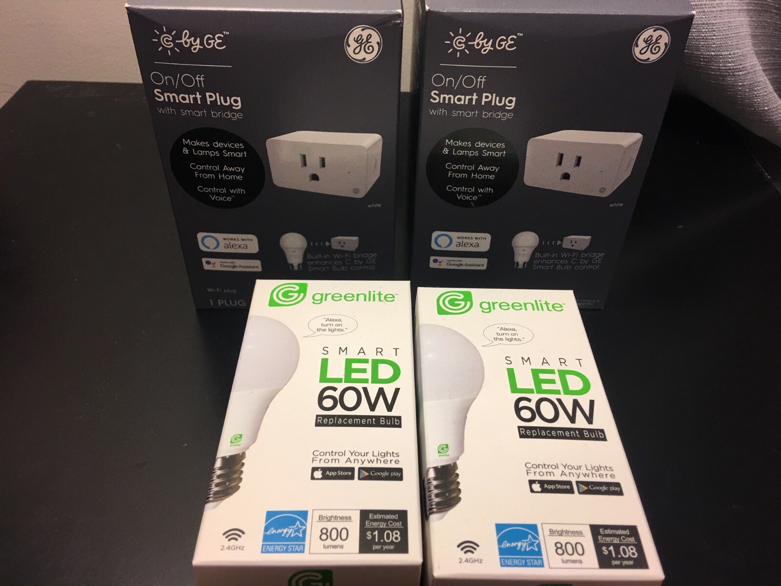 (2) GE On/Off Smart Plugs w/ Smart Bridge & (2) Greenlite Smart LED 60W Bulbs!!