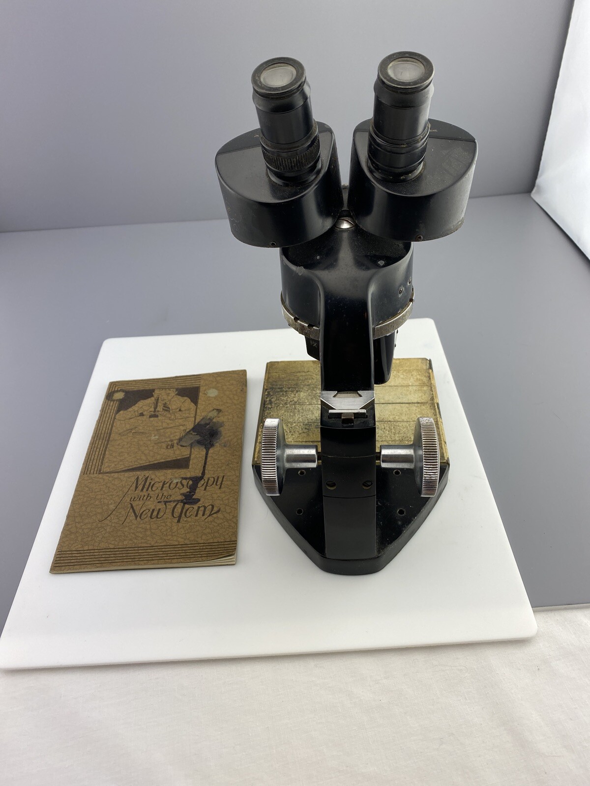 Vintage Spencer New Gem 334207 Scientific Microscope