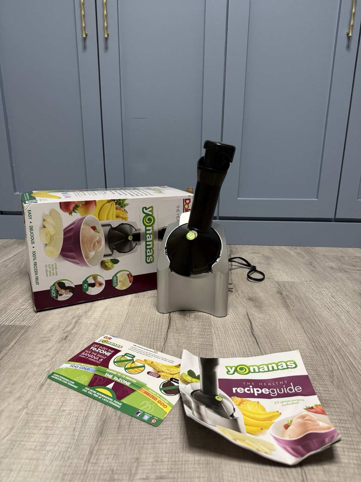 Yonanas Electric Dessert Maker OPEN BOX with Recipe Guide CLEAN UNIT