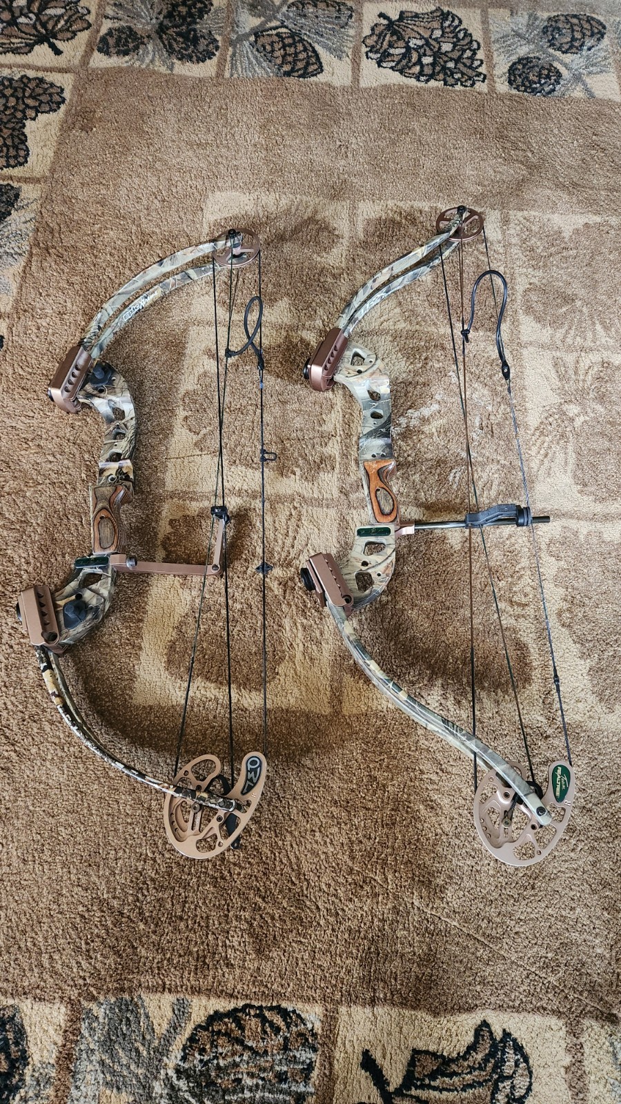 Fred Bear TRX Team Realtree Extreme Bows Pair Of 2