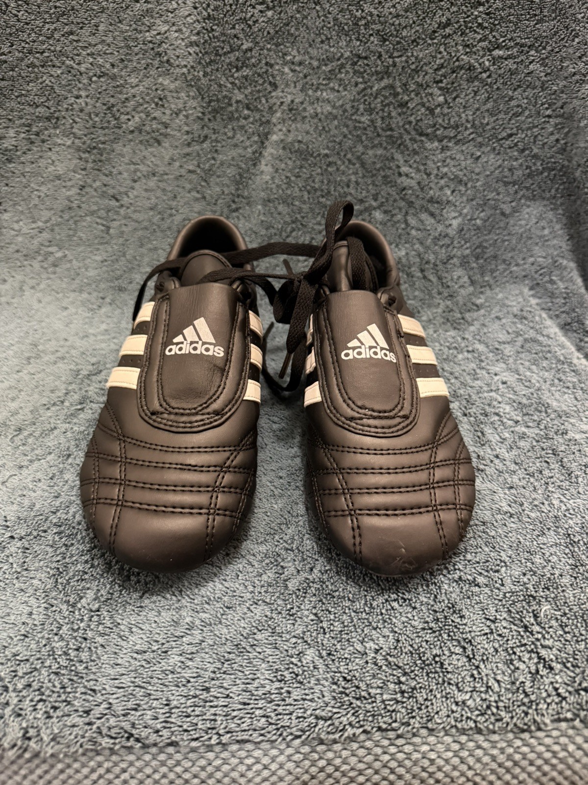 Adidas TKD  SM II Shoes, Black with White Stripes Us size 5