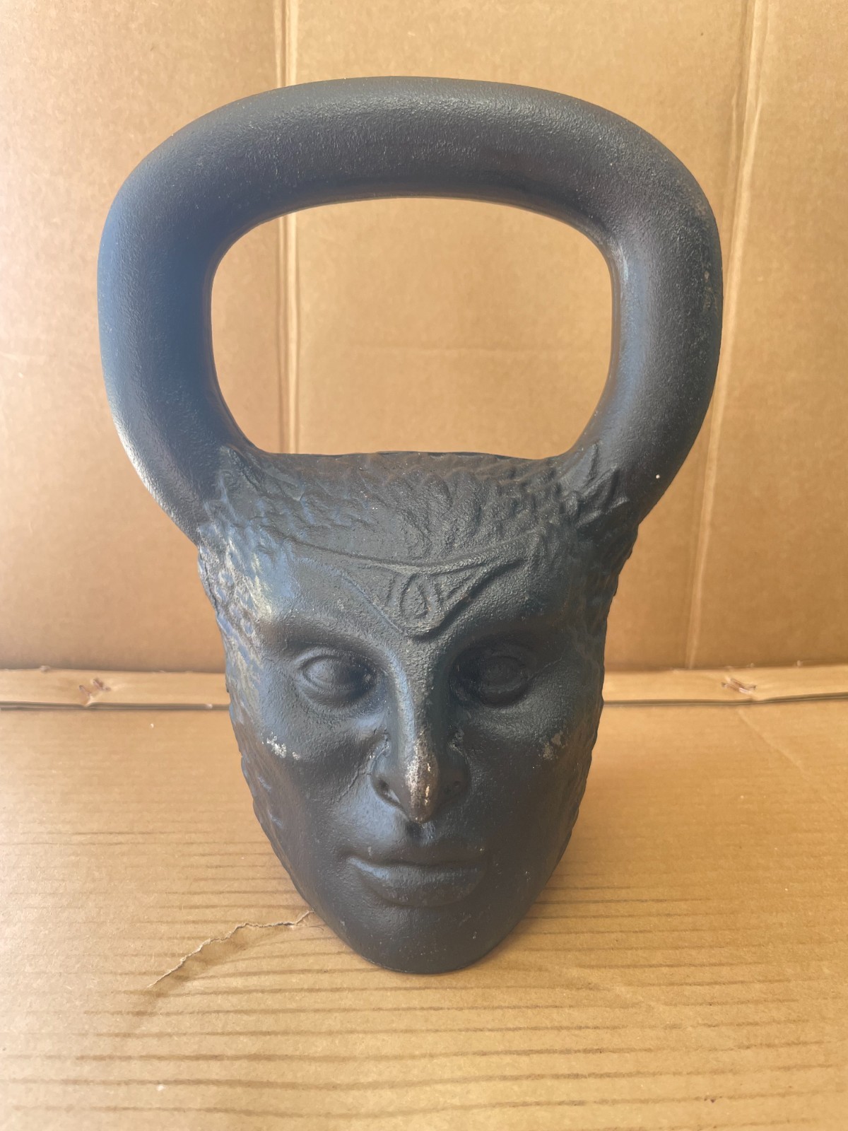Rare Discontinued Onnit Legend Bells 27 Lbs. 12 Kg Harpy Kettlebell