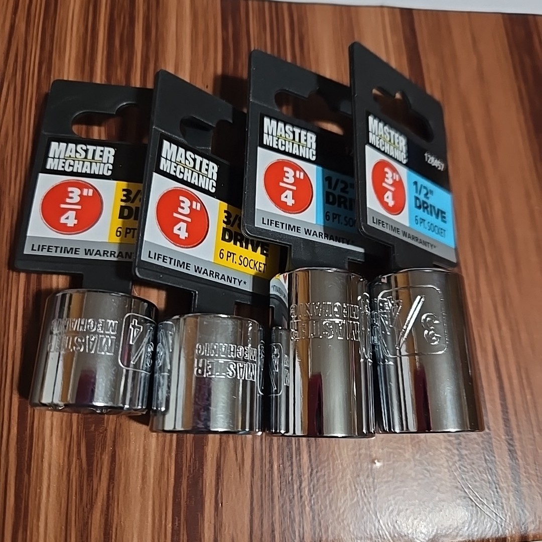Lot Of 4 Hyde Master Mechanic 1/2 & 3/8" in Drive  6 Pt Sockets Both 3/4" New