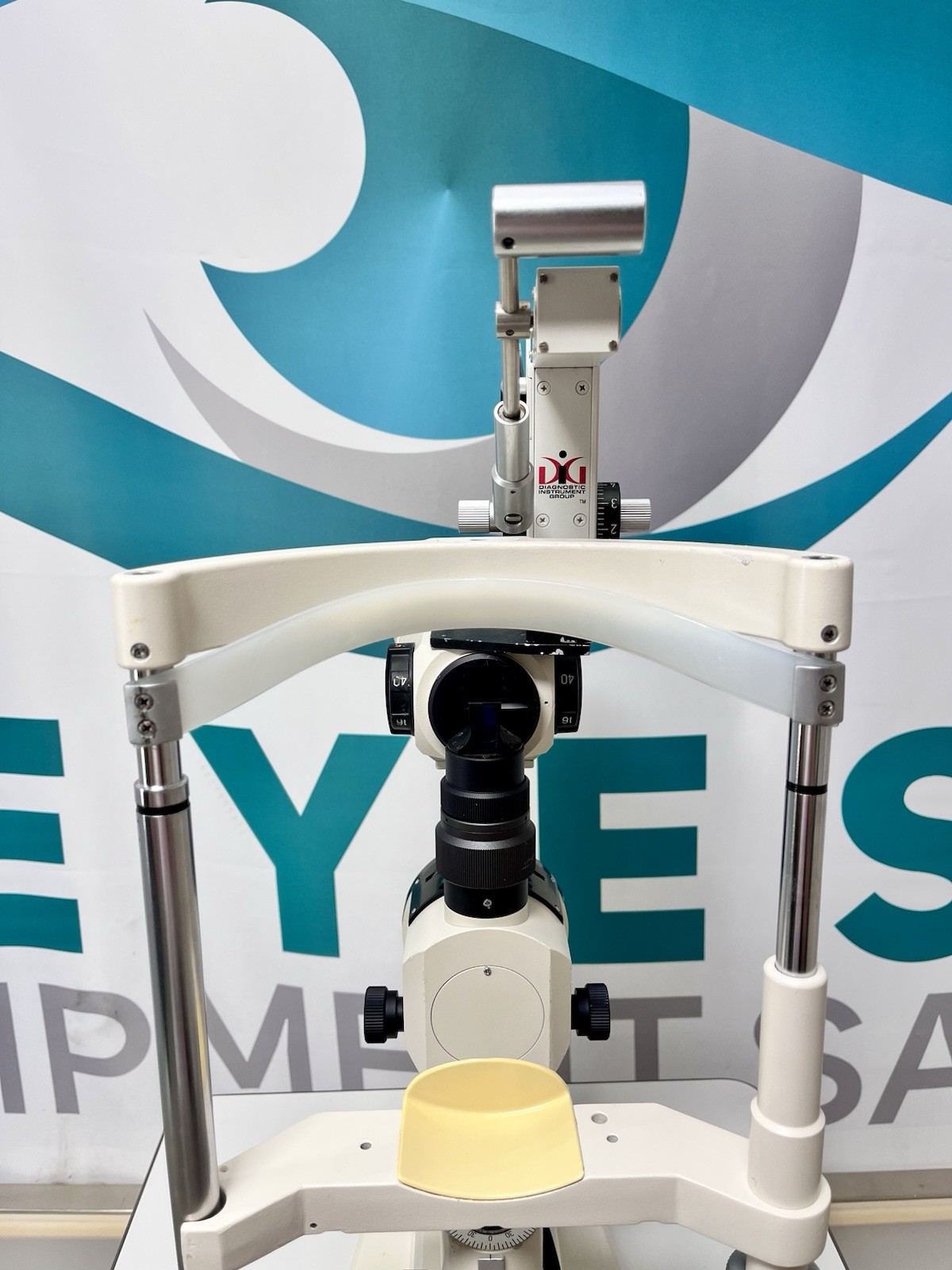 Topcon SL-4E Slit Lamp w/ CSO Z800 Tonometer